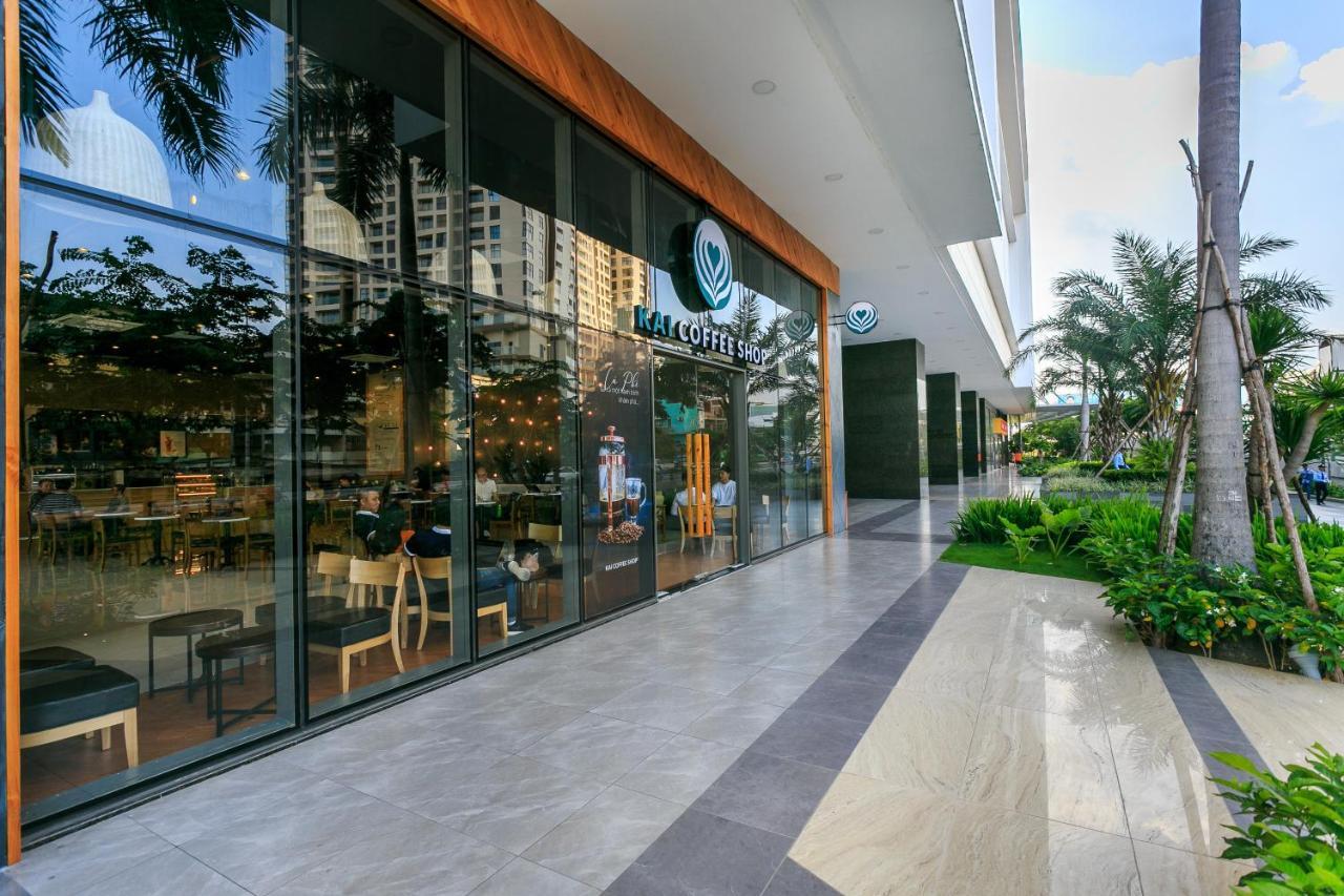 River Gate Building - Le Meridien Pool & Gym Ho Chi Minh City Exterior photo